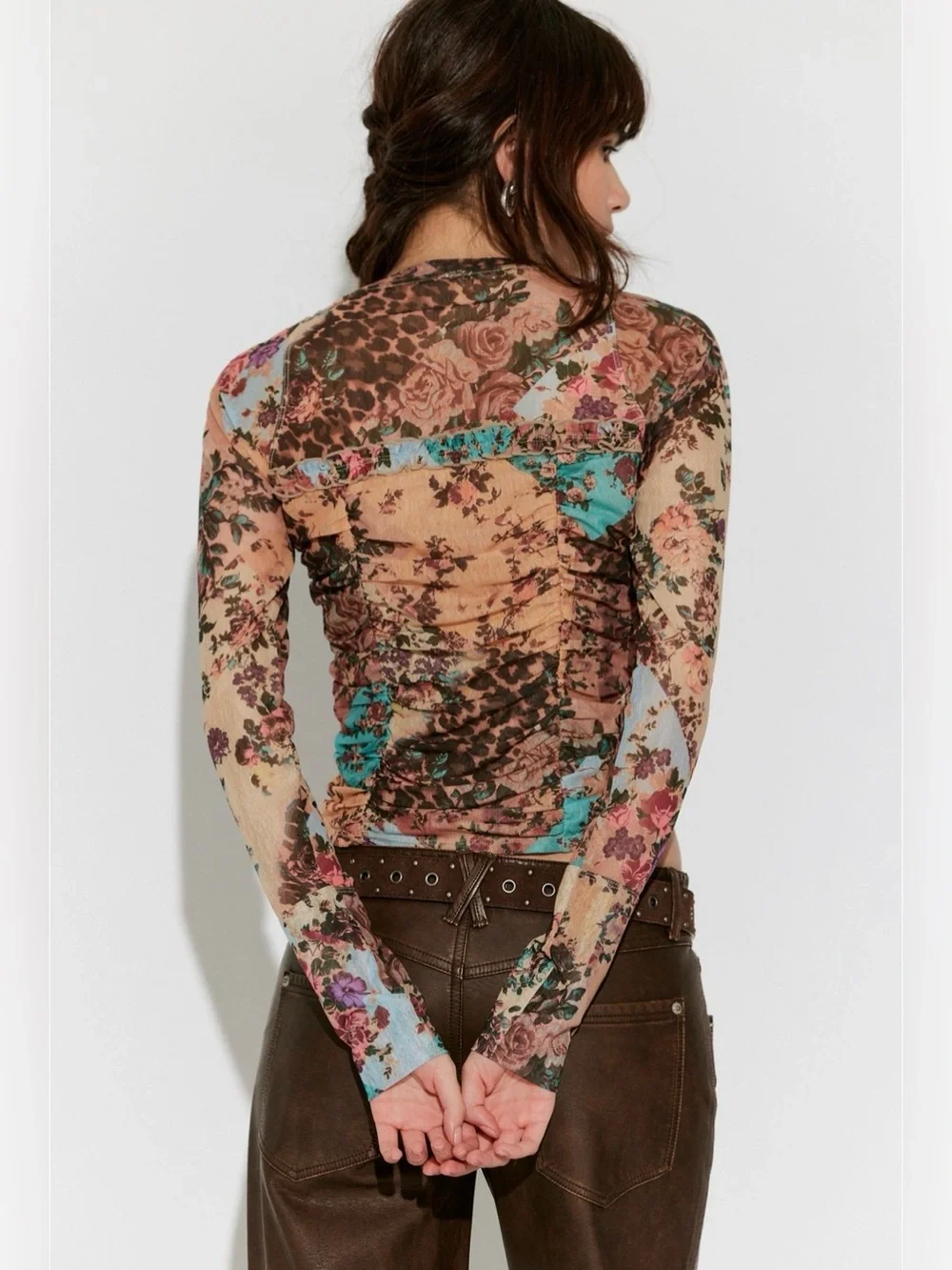 Ariana long sleeve ruched top